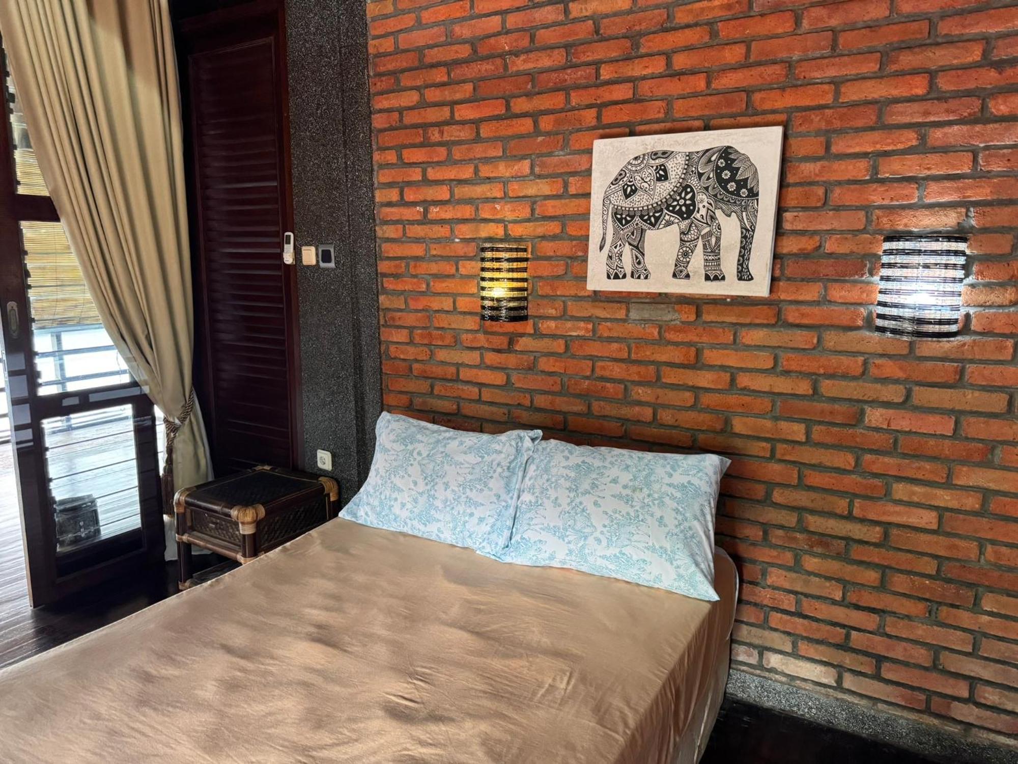 Giri Hill Homestay Nusa Dua  Ngoại thất bức ảnh